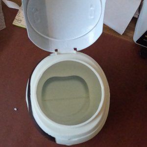 The Last Jedi "Star Wars" Facemask Container Very Rare Cool Item